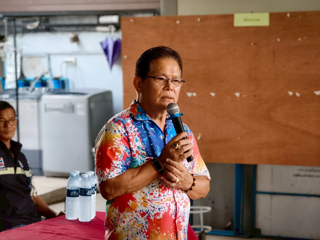 ปิดฉากอย่างยิ่งใหญ่! นายก อบต.ลานบ่า ลงพื้นที่ประชาคม ม.11 วันสุดท้าย